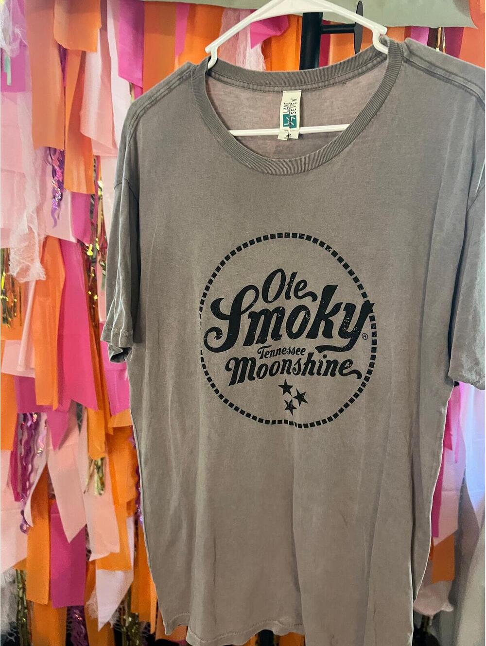 165. T-SHIRT